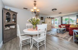 Dining Room3