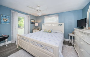 Master Bedroom1a