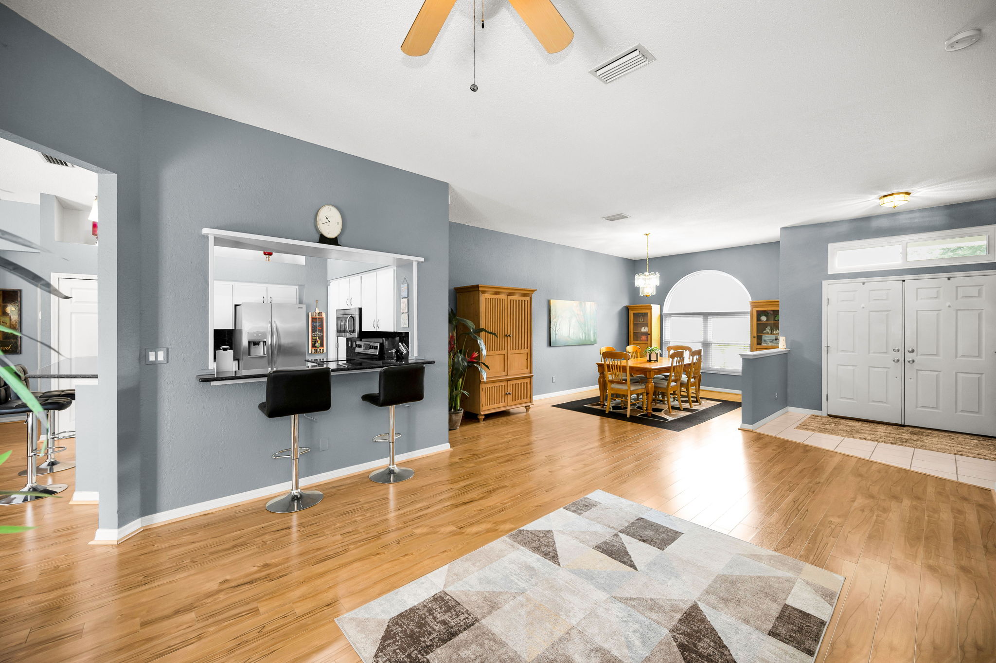 Living Room4
