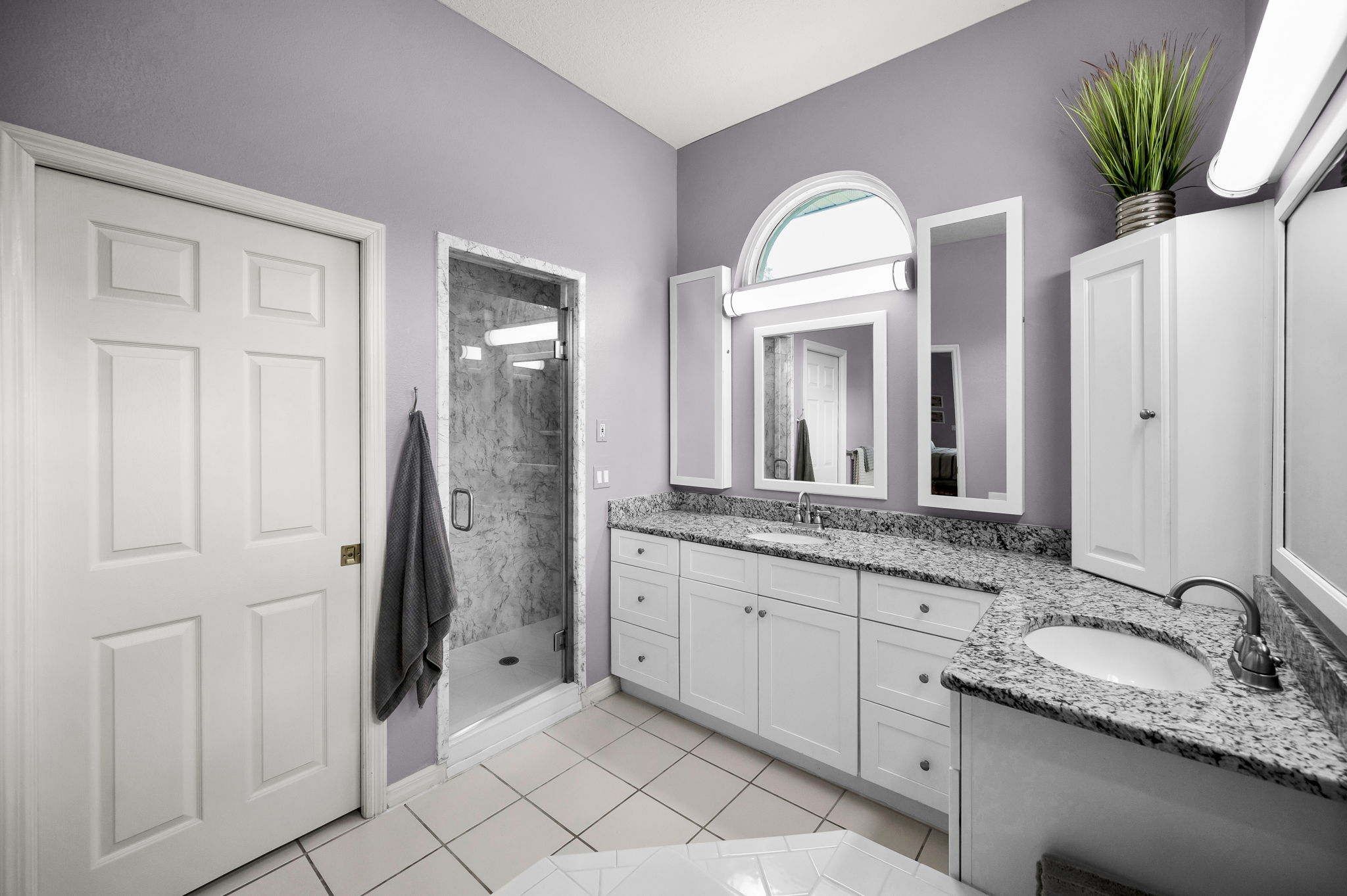 Primary Bathrom1c