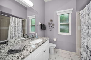 Bathroom2