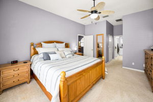 Primary Bedroom1d