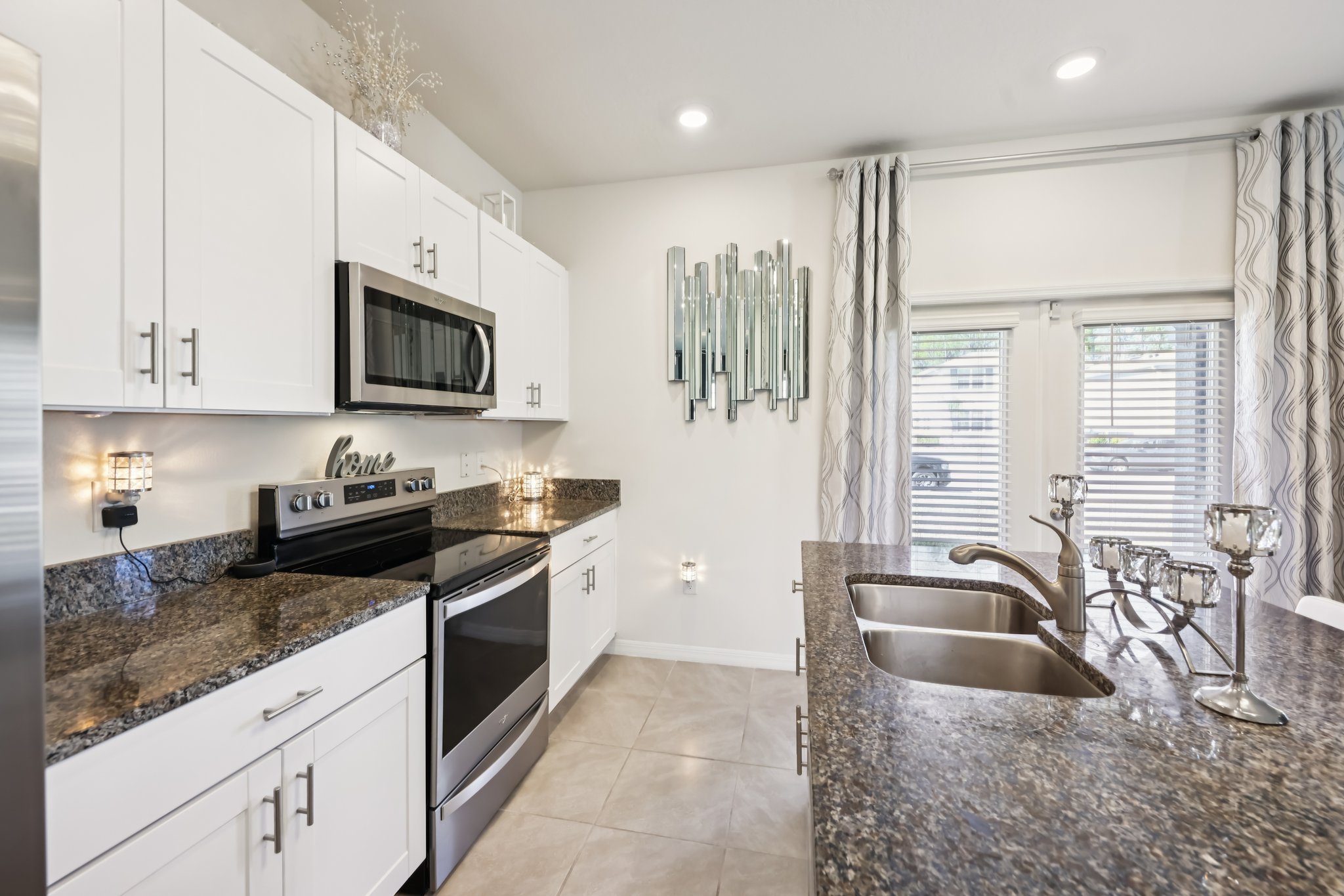 Meleto Blvd-S1203-011.jpg