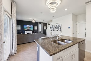 Meleto Blvd-S1203-013.jpg