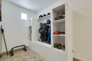  Photo 34