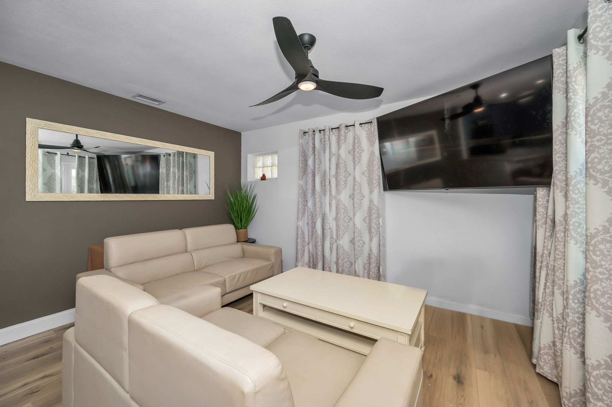 Living Room2