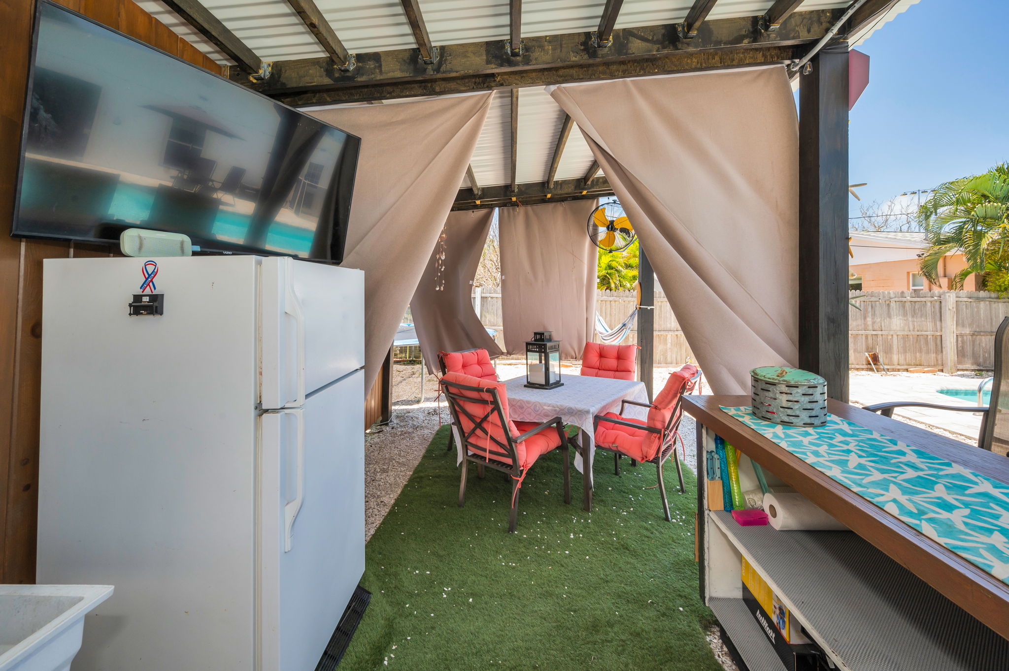 Outdoor Bar4
