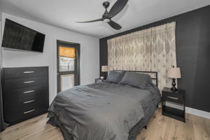 Primary Bedroom1a