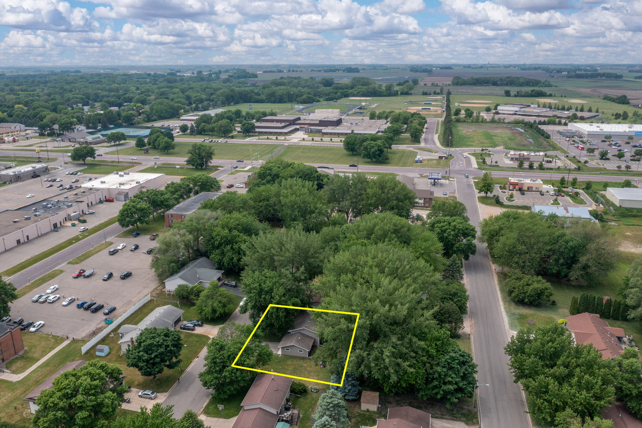 305-18th-ave-ne-waseca-mn-56093-share-media