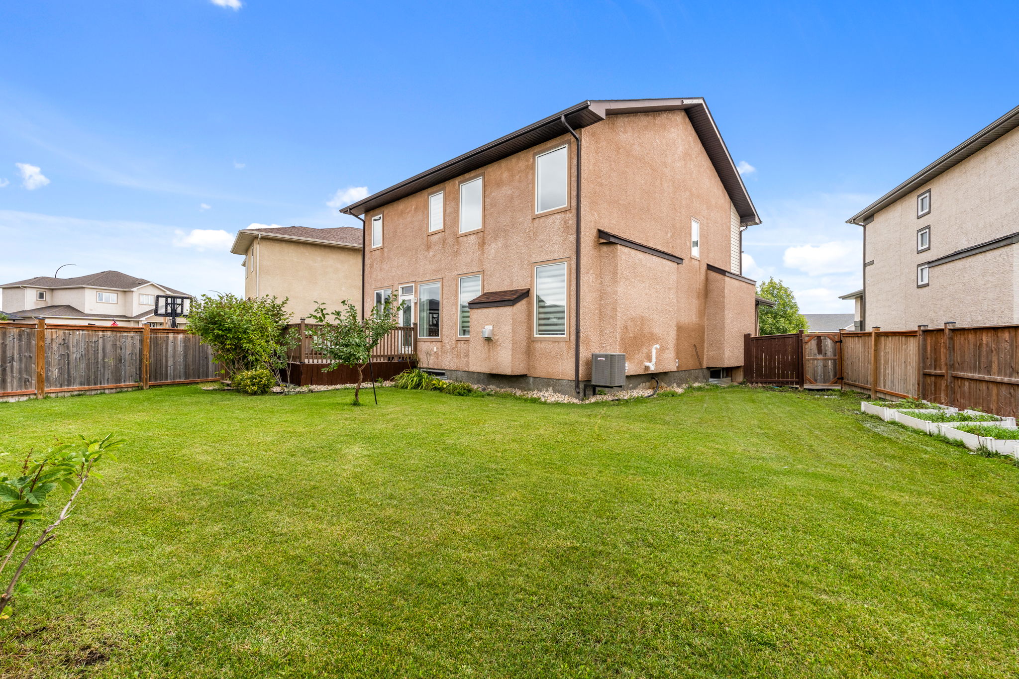 305 Bridge Lake Dr - Exterior-5