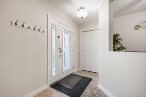 305 Bridge Lake Dr - Interior-1