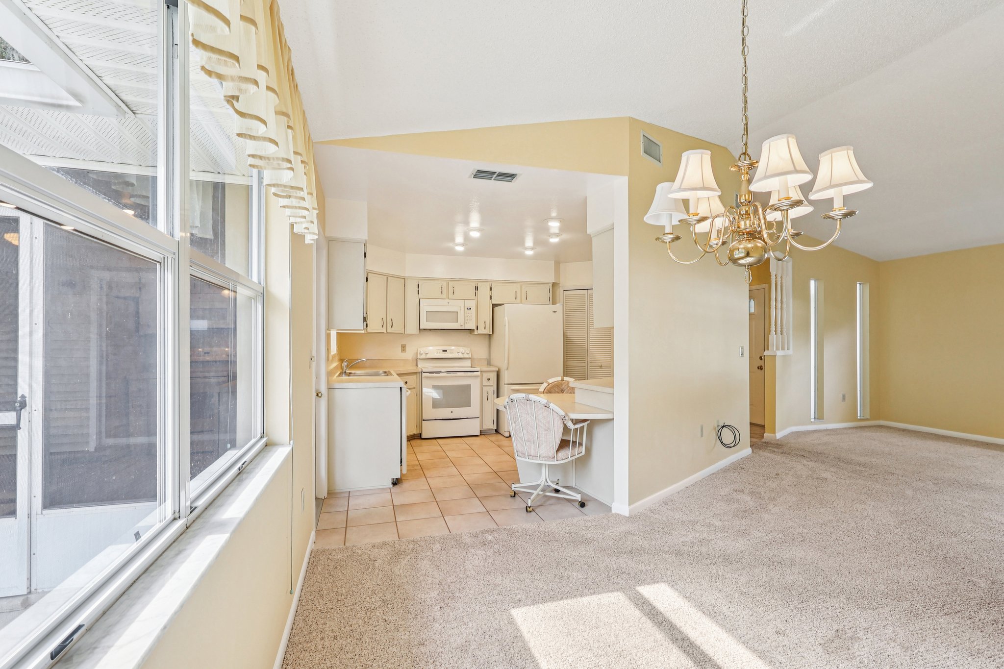 Brigadoon Cir-S2511-013.jpg