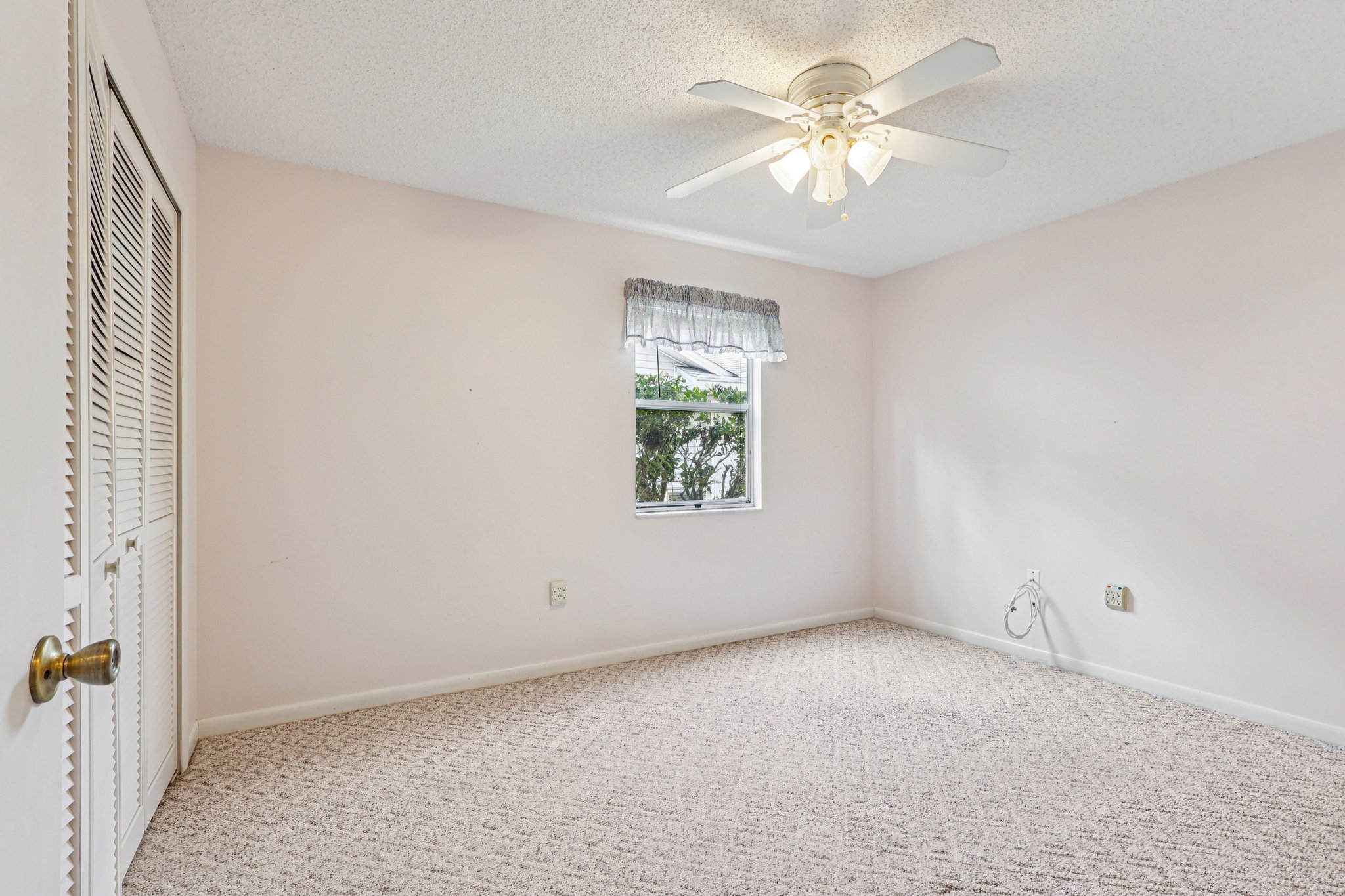 Brigadoon Cir-S2511-020.jpg