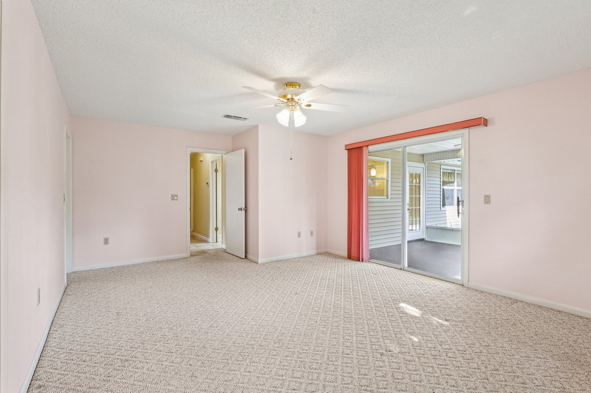 Brigadoon Cir-S2511-027.jpg