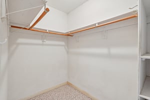 Brigadoon Cir-S2511-030.jpg