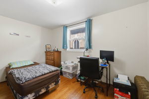 305 upper left unit w- tenant-6