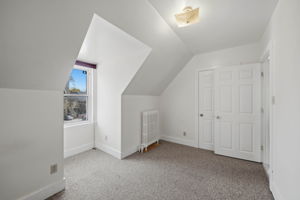 305 upper vacant attic 3 bed-6