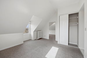 305 upper vacant attic 3 bed-12