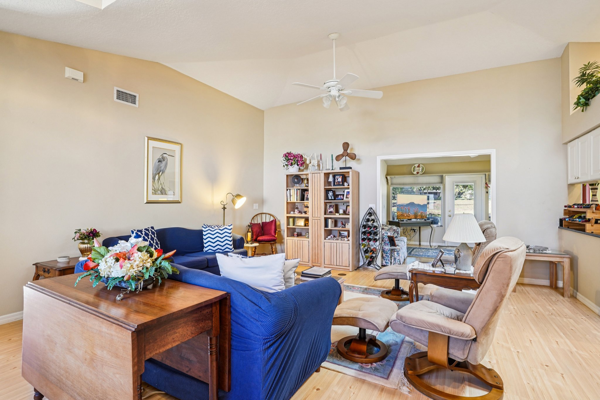 Juniper Way-S1701-009.jpg