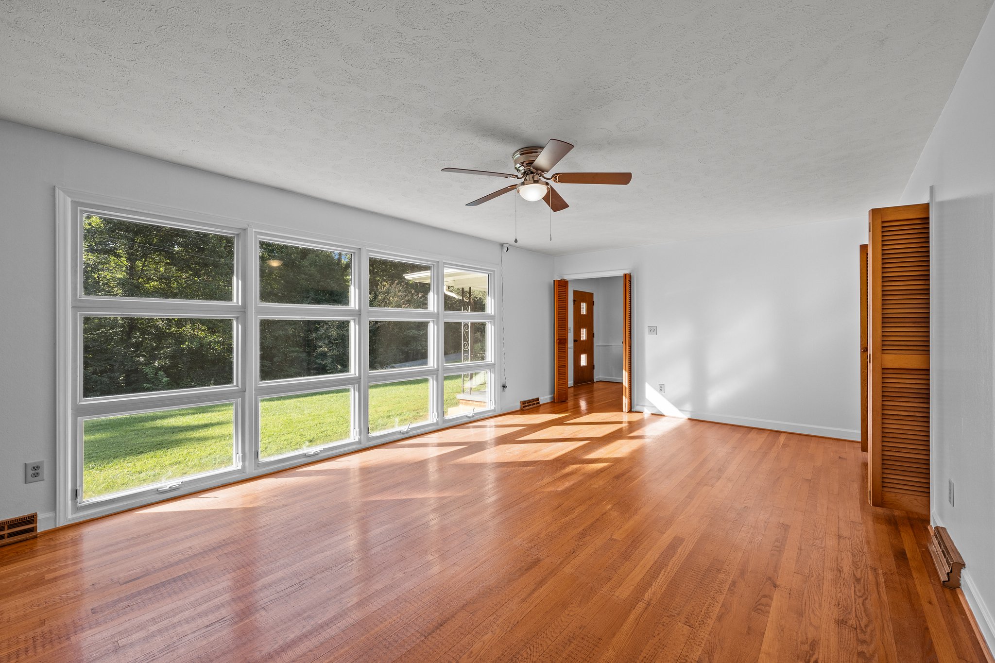 Family room overlooks front yard