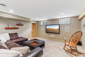 Lindsay Way-S3006-041.jpg