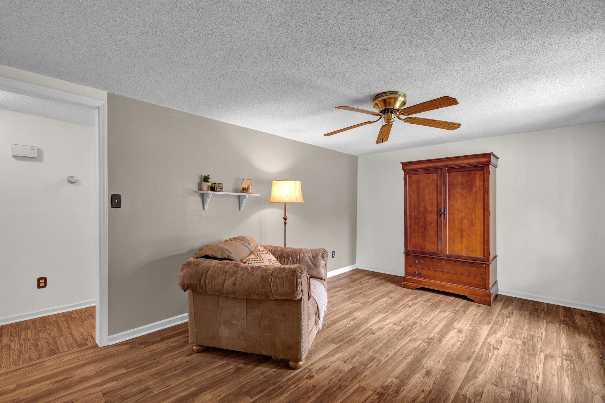 305 McCoy Rd-7