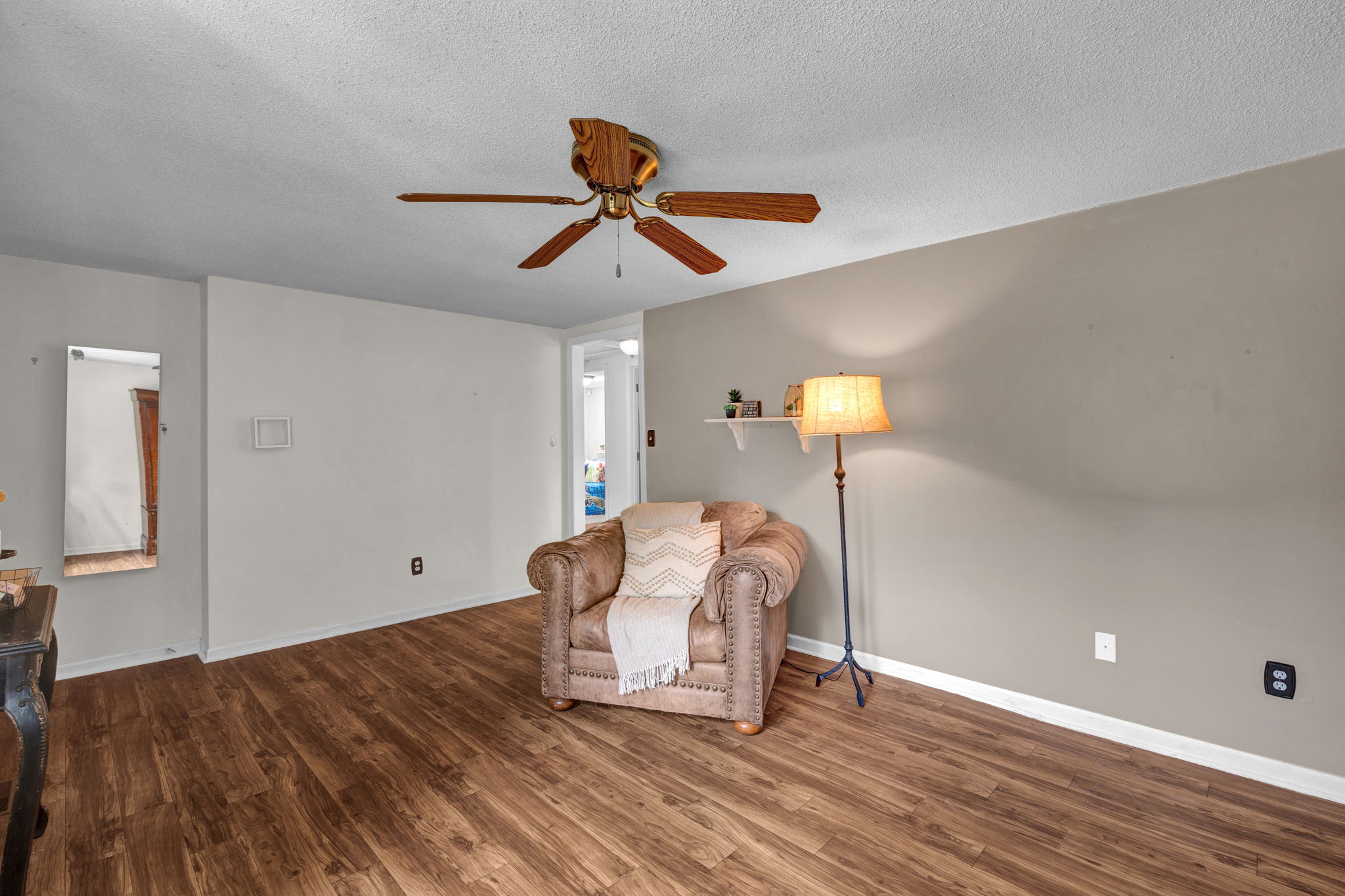 305 McCoy Rd-9