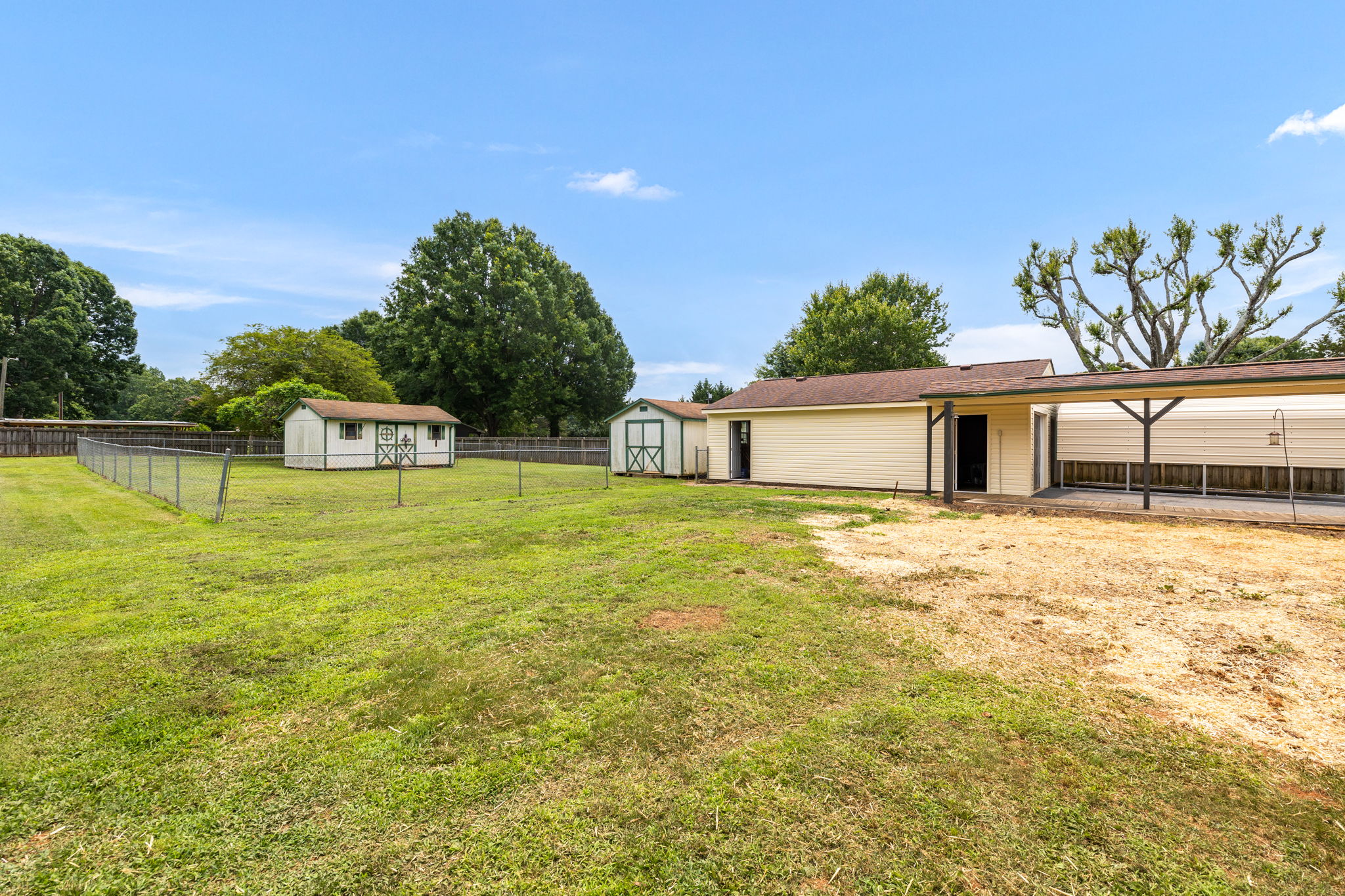 305 McCoy Rd-30