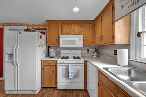 305 McCoy Rd-14