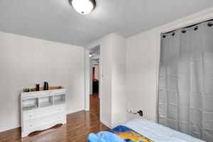 305 McCoy Rd-22
