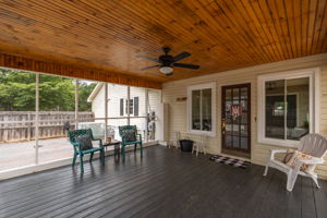 305 McCoy Rd-26