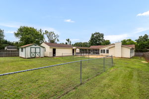 305 McCoy Rd-32