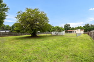 305 McCoy Rd-33