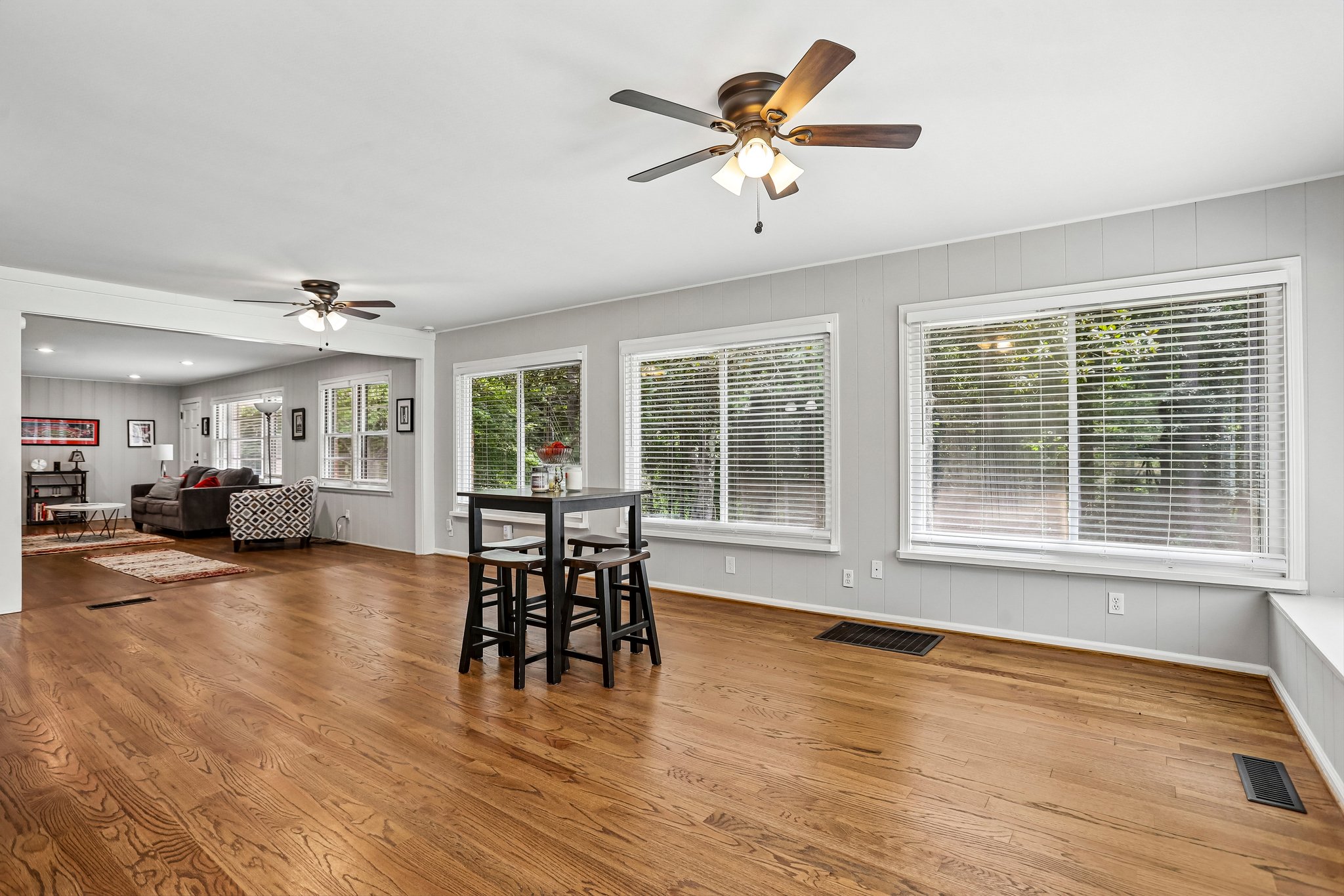 Oak Ave-S0508-009.jpg