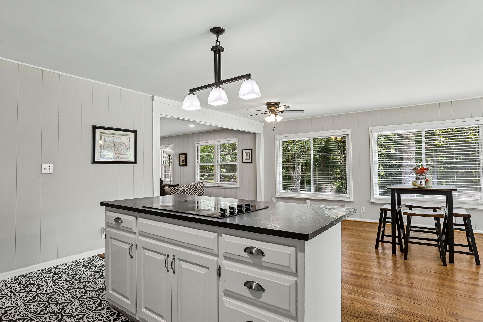 Oak Ave-S0508-014.jpg