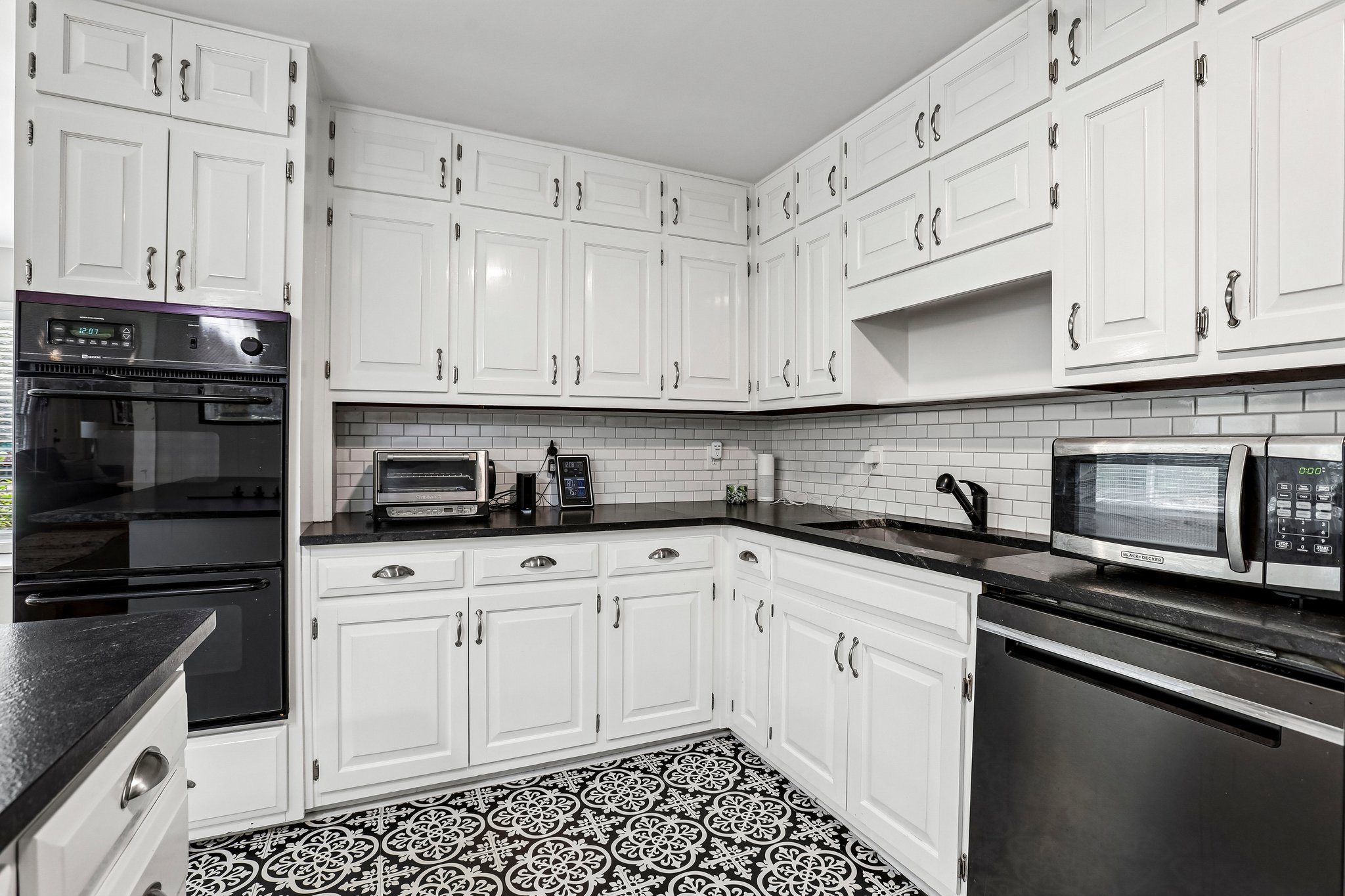 Oak Ave-S0508-015.jpg
