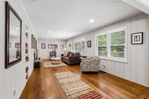 Oak Ave-S0508-004.jpg