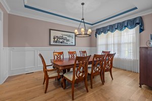 Heavy Molding, Trey Ceiling & Great Windows