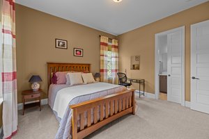 Guest En Suite on Main