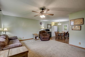 S Lincoln Ave-004