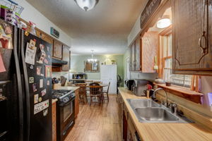S Lincoln Ave-013