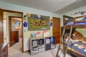 S Lincoln Ave-021
