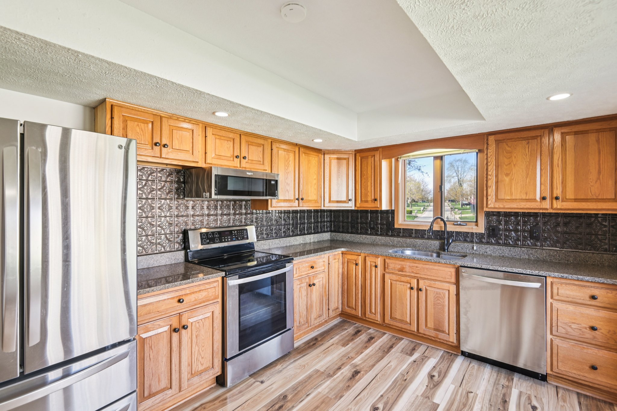 Sandbrook Dr-S0804-018.jpg