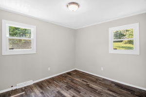 305 Short Ave-14