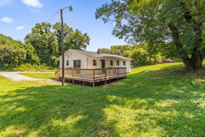 305 Short Ave-25