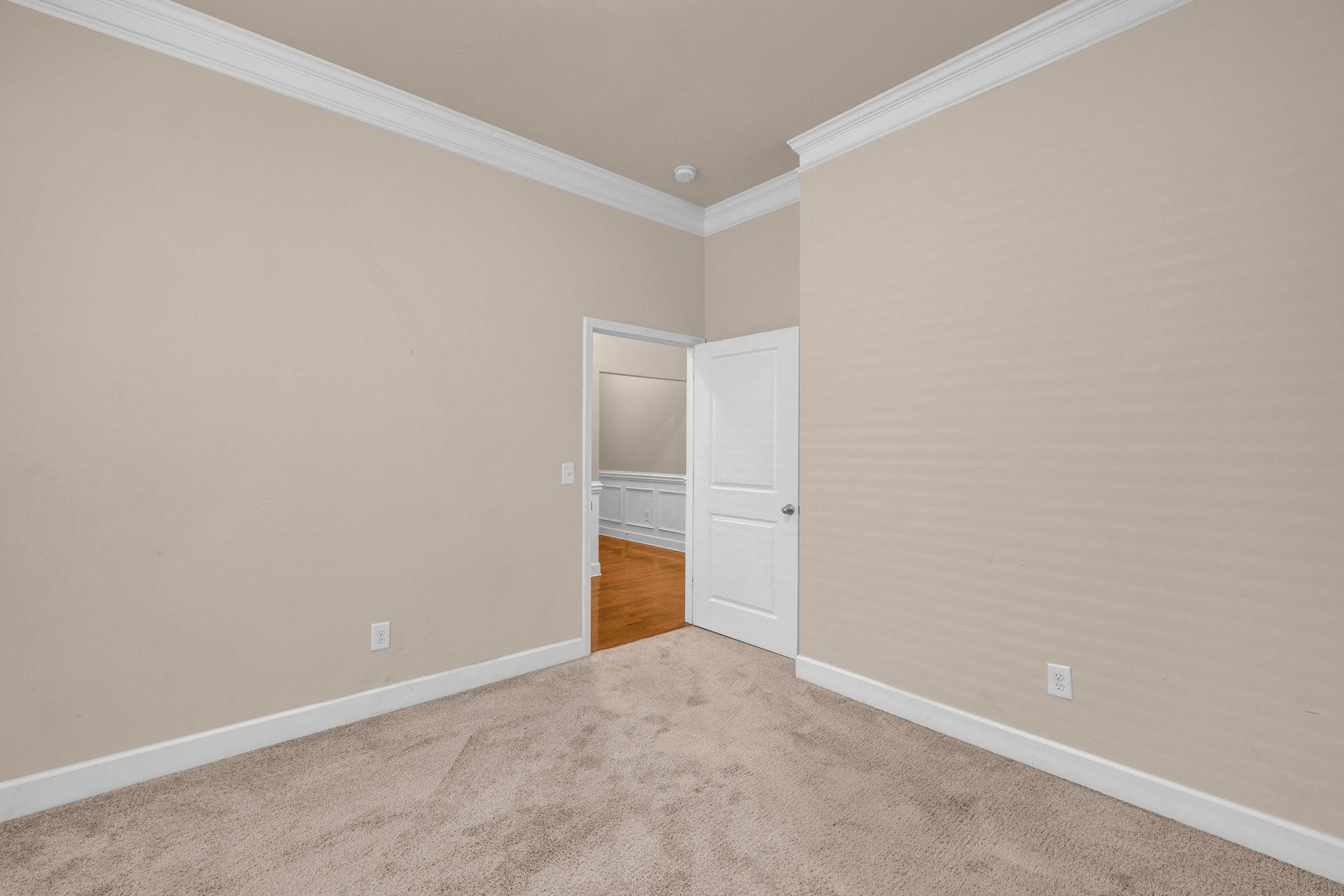 305 Summerwalk Rd-19