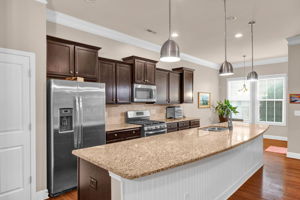 305 Summerwalk Rd-10