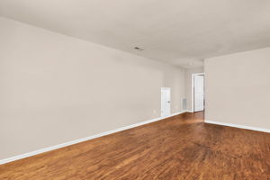 305 Summerwalk Rd-23