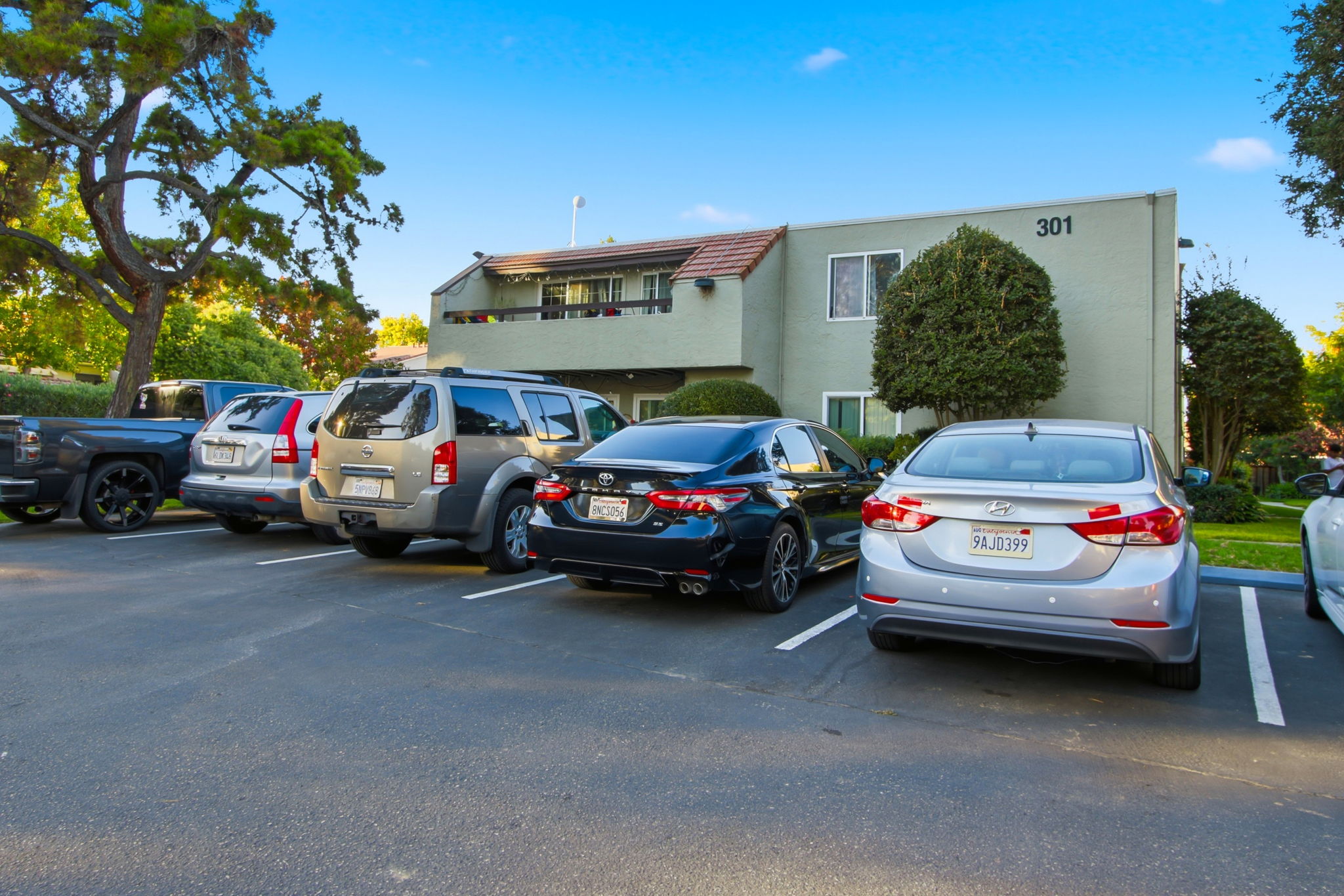 031_F8_305 Tradewinds Dr