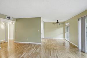 009_F8_305 Tradewinds Dr